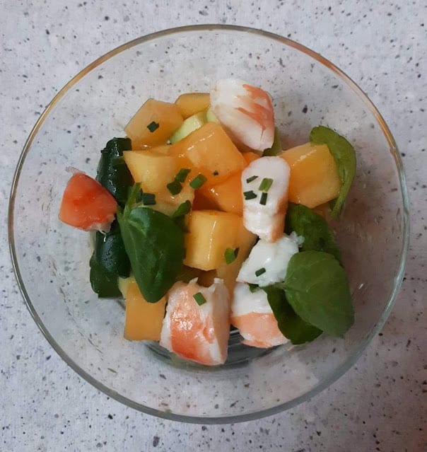 Verrine de kakis-pomme crevettes avocats et cresson